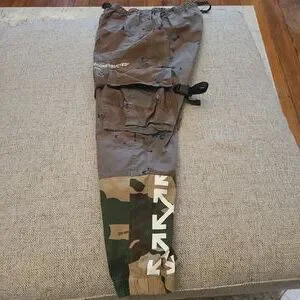 Off-White Pants Offwhite Reconstructed Camouflage Cargo Pants